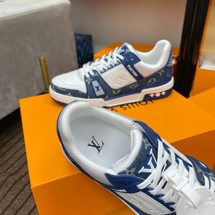 LOUIS VUITION TRAINER SNEAKER BLUE